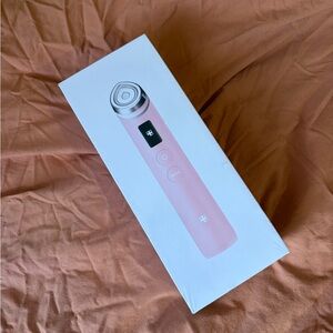 Medicube booster pro 6-in-1 beauty tool